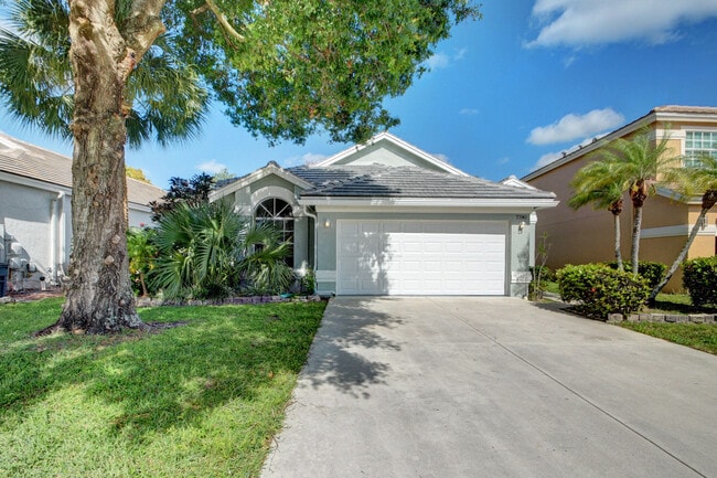 Photo - 7390 Ashley Shores Cir House