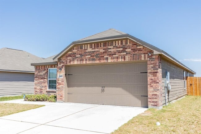 Photo - 18408 Speculator Ln