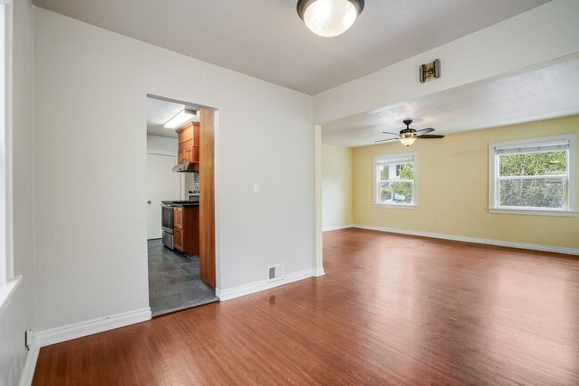 Photo - Newly Remodeled 2 Bed, 1 Bath Rental Home in SE Portland!