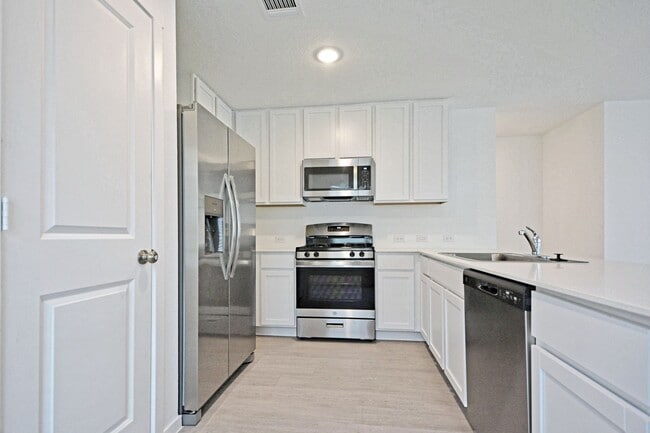 Photo - 3738 Swift Fox Rd