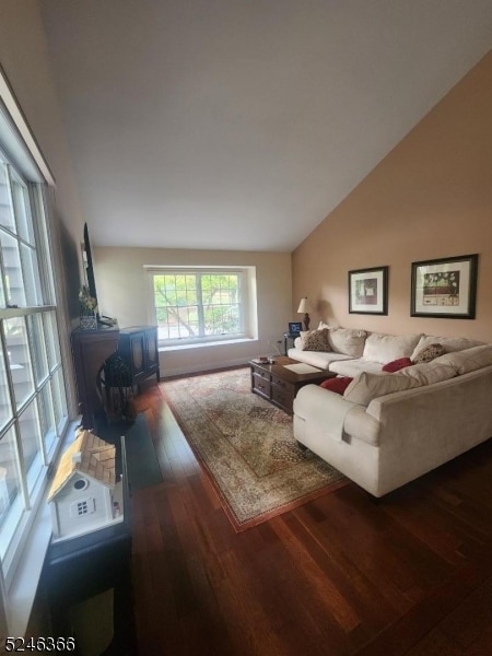 Photo - 18 Dorset Ln