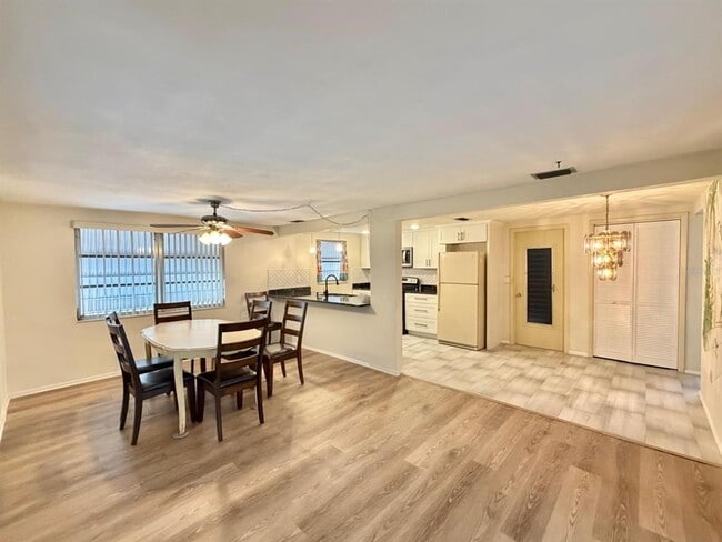 Photo - 7434 Neva Ln