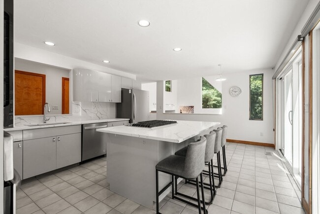 Photo - 7 Larch Rd