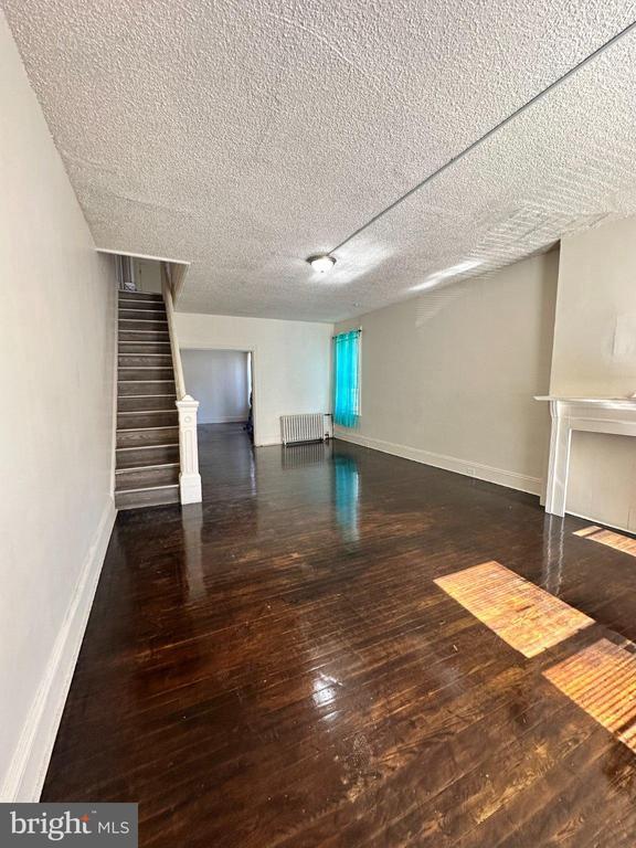 448 W Hanover St