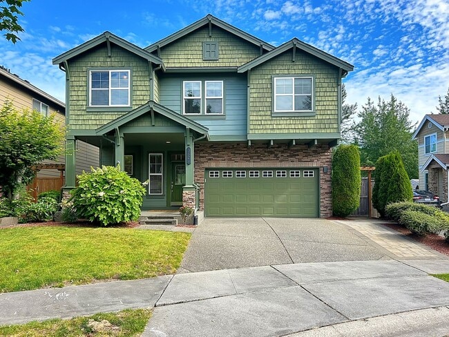 Building Photo - Charming Bothell 4BR Home w/ Bonus, Porch Swing & Private Backyard Awning