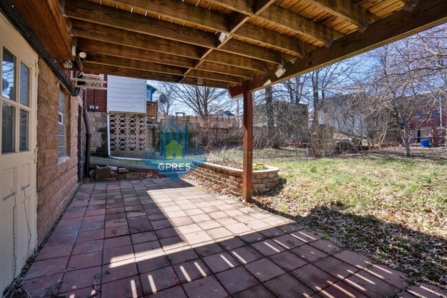 Photo - **Price reduction** Spacious 3-Bedroom Hom...