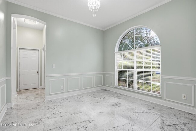 Photo - 2810 Sweetholly Dr