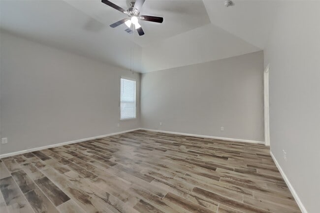 Photo - 1910 Elkington Cir