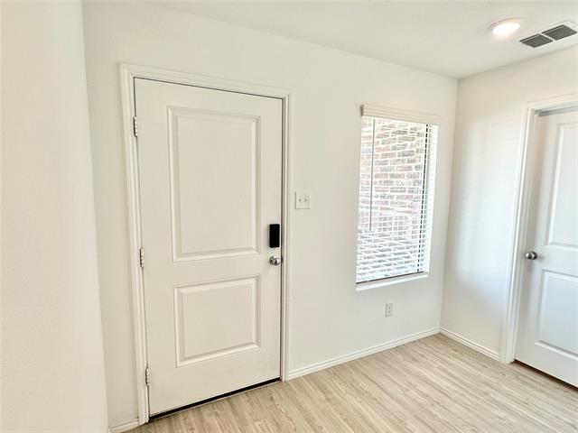 Photo - 4152 Silverstein St