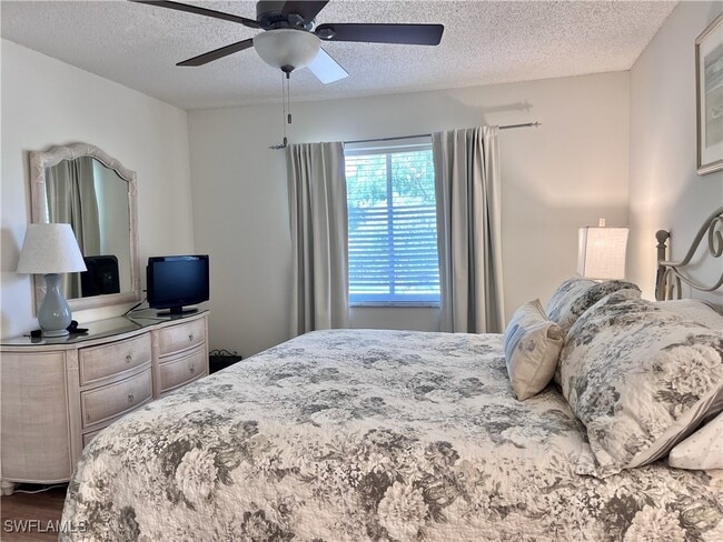 Photo - 3685 Amberly Cir Unidad D305