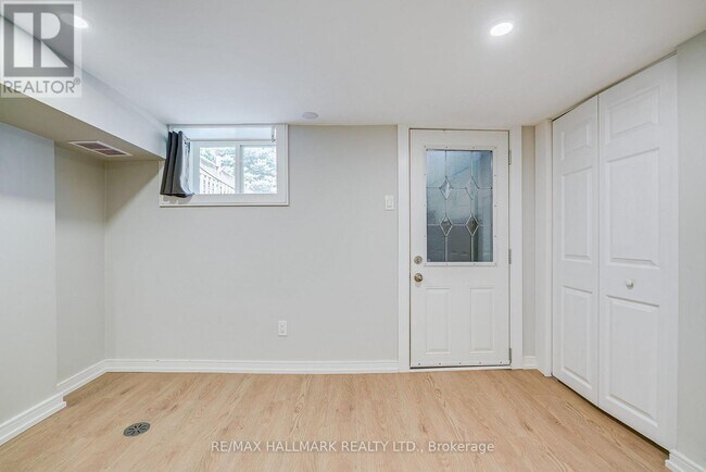 Photo - 115 Rainsford Rd
