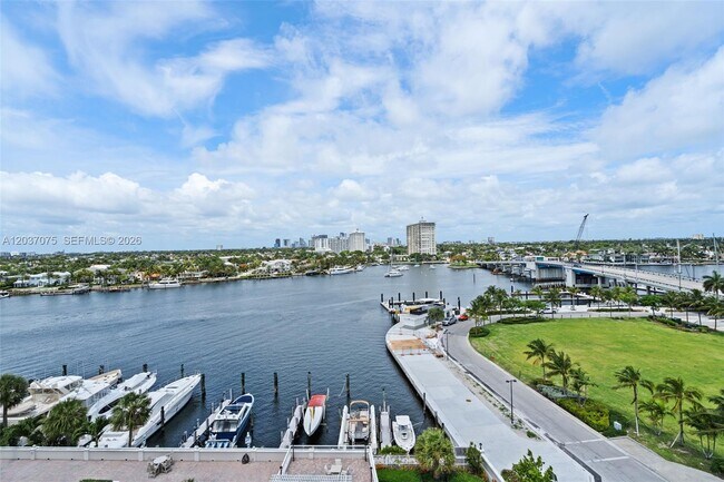 Building Photo - 1 Las Olas Cir Unit 809
