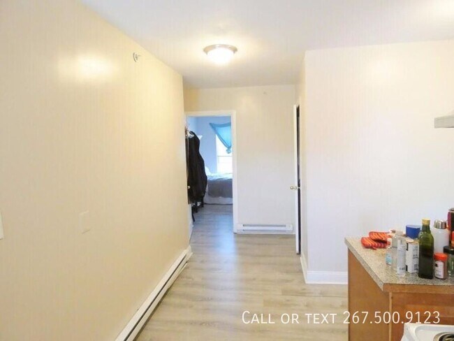 Photo - 729 N 43rd St Unidad 3