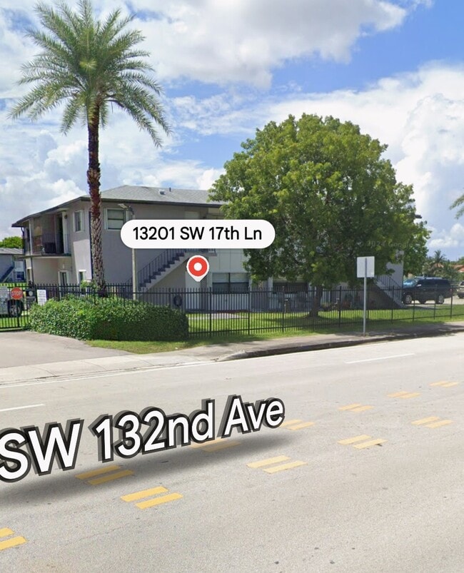 Photo - 13201 SW 17th Ln Unit Lake Front, First Floor