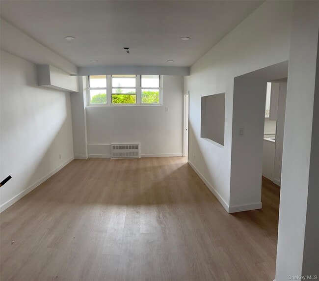 Building Photo - 1-25 Beach 124th St Unit 1B