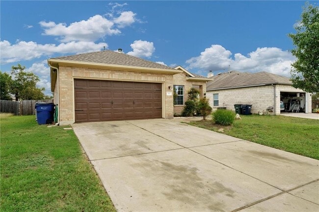 Photo - 702 Pampas Ricas Dr