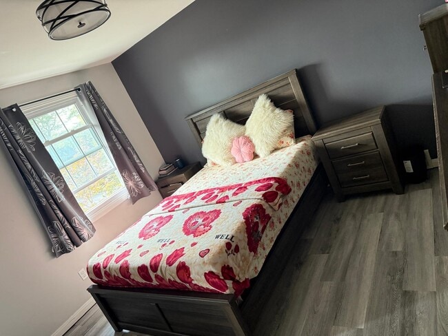 Photo - 638 Creston Ave