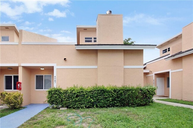 Photo - 4087 Coral Springs Dr