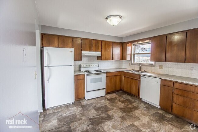 Building Photo - 403 E Dalke Ave Rental