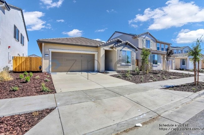Photo - 15474 Hedges Dr
