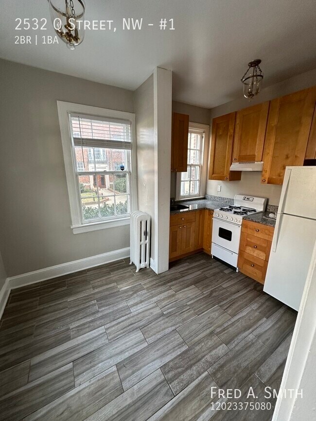 Photo - 2532 Q St NW Unit #1