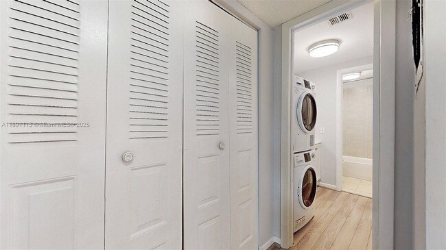Photo - 4850 SW 63rd Terrace Unit 131
