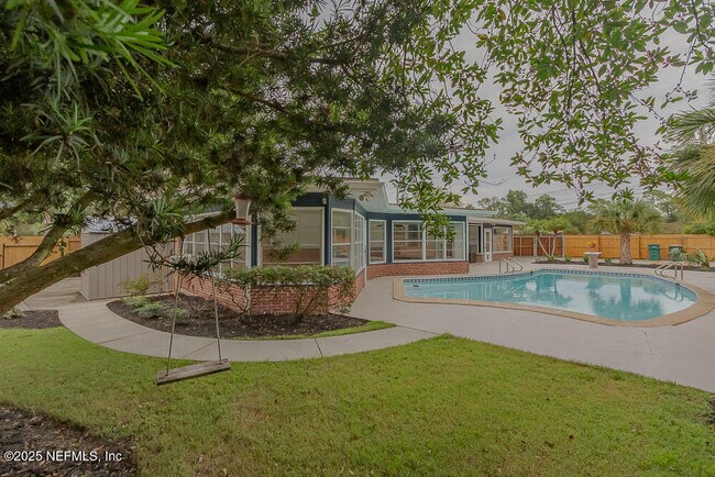 Photo - 5020 Brighton Dr