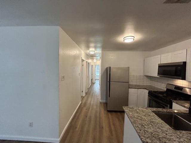Photo - 1118 Brookswood Ave