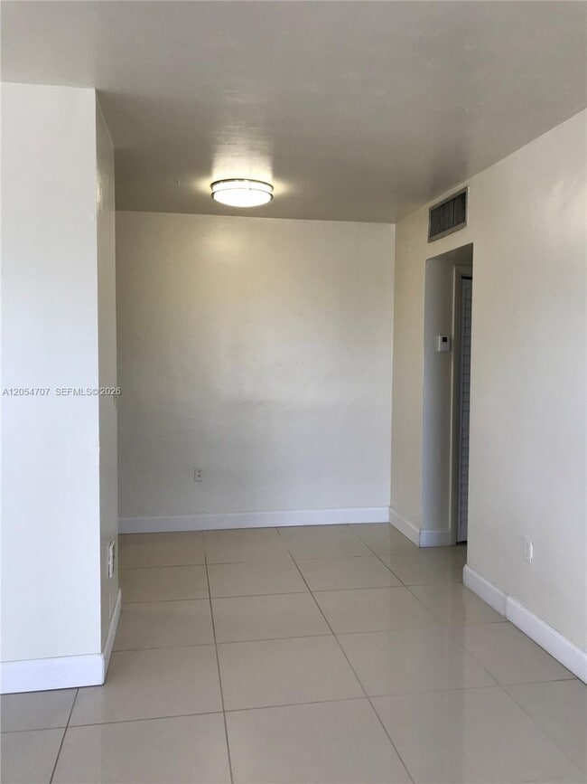 Photo - 4410 W Flagler St Unit 310