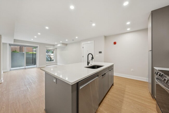 Photo - 2134 Wisconsin Ave NW
