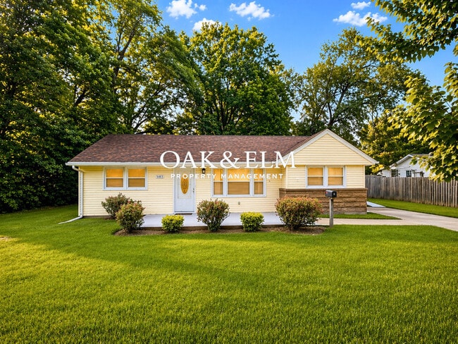 Photo - Welcome to this beautifully updated 4 bedrooms, 2 full bath, 1400 Square feet home