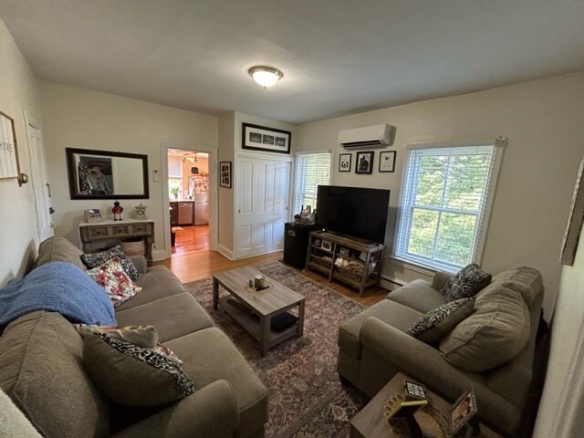 SALA DE ESTAR - 4 Lincoln Ave Unidad #4