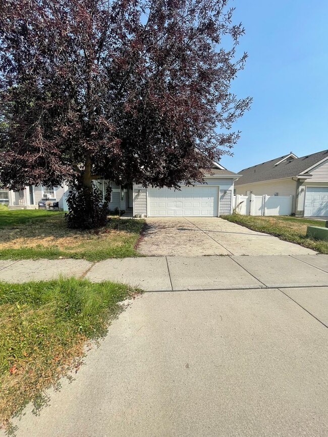 Building Photo - Charming 3 bed 2 bath in Five Mile Prairie...