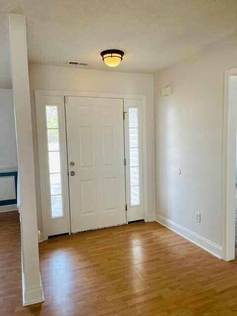 Photo - 209 Sea Bisquit Dr