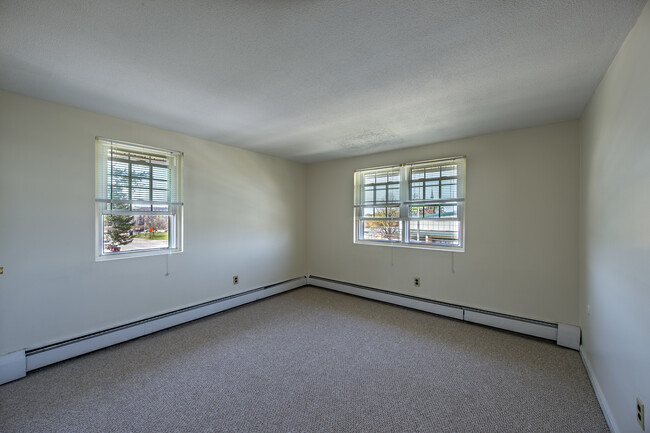 Photo - Highland Street Apartments