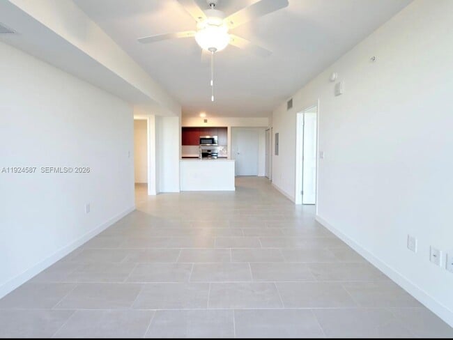 Photo - 11239 NW 4th Terrace Unidad 205