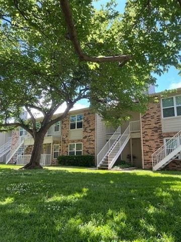 Building Photo - 2200 E Trinity Mls Rd Unit 312