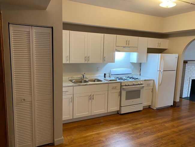 Photo - 8 Waltham St Unit 2F