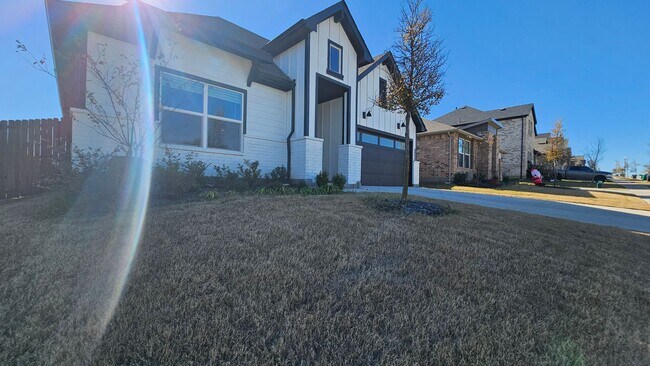 Photo - New Home For Rent!