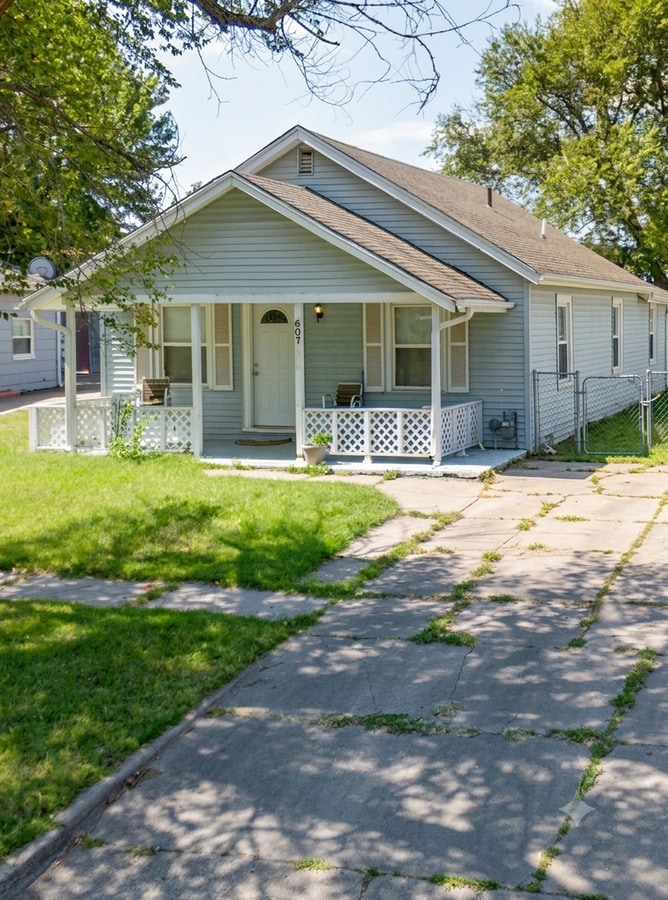 Adorable 3 Bedroom for Fall - Adorable 3 Bedroom for Fall