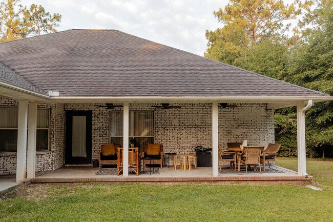 Photo - 591 Ridge Lake Rd