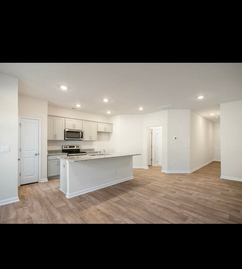 Photo - 2311 Lily Dr