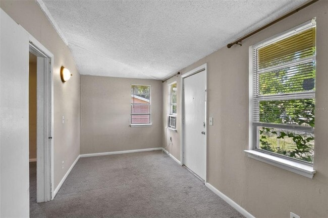 Photo - 33 N Normandale Ave
