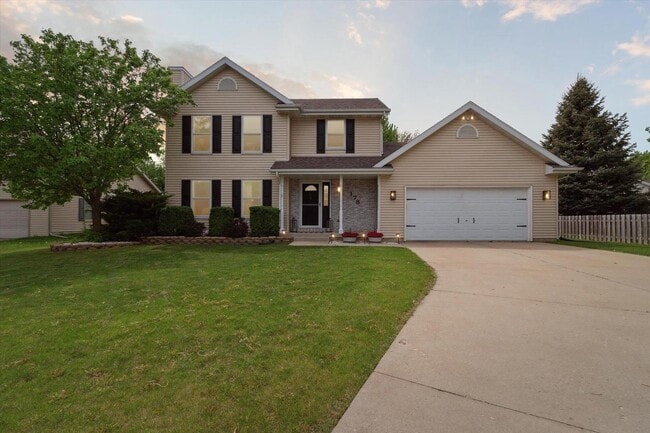 Building Photo - 178 Weybridge Dr