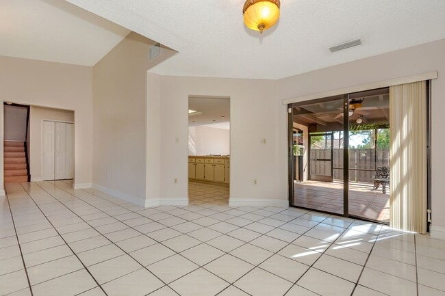 Photo - 9025 SW 112th Ct