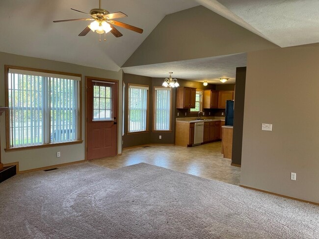 Photo - 2947 W Westview St