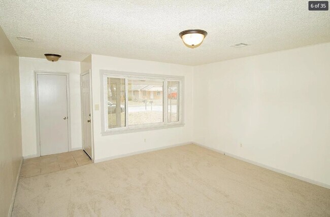 Photo - 1839 S Mosley Ave