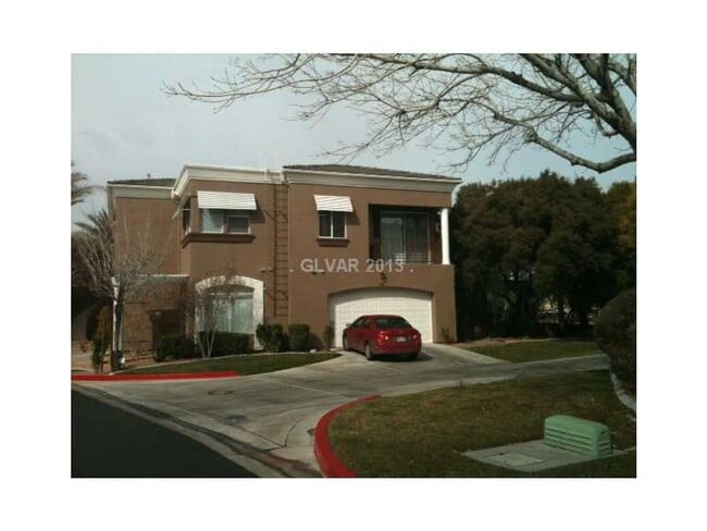 Building Photo - Elegant Golf Course Condo in the Heart of Summerlin!