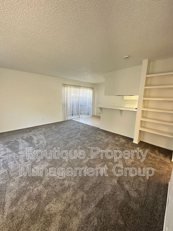 Building Photo - 2699 N Canal St