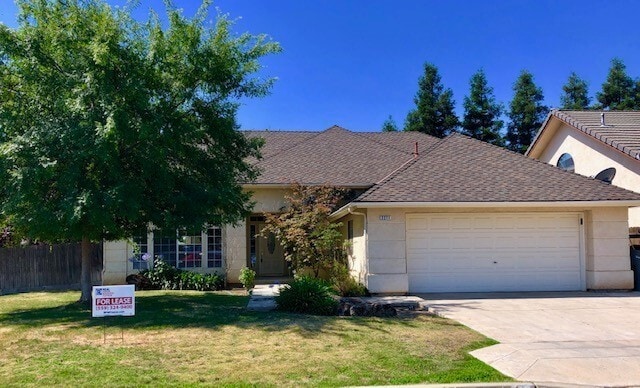 Building Photo - $2,295- Maple & Shepherd 3 Bedroom  - E. J...